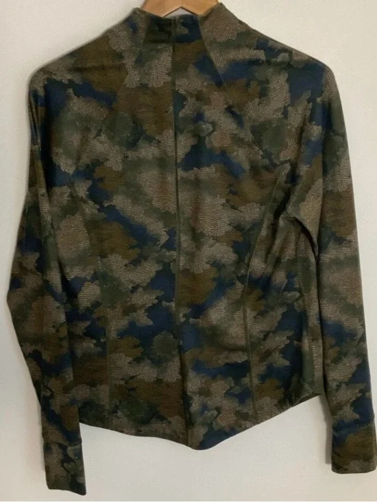 ATHLETA SALUTATION JACKET SIZE MEDIUM Green and Blue - Picture 2 of 4